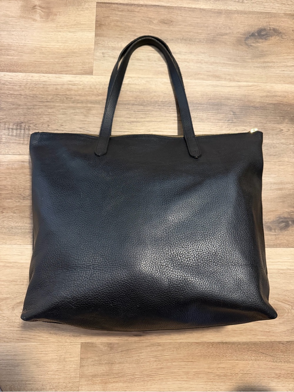 Cuyana Black Pebbled Leather Large Zipper Tote Bag Unlined Gold Hardware